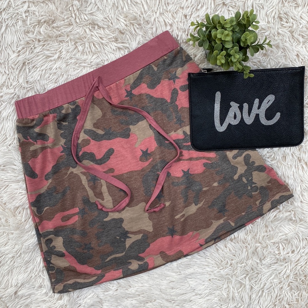 🎉HP🎉 Crescent Camouflage Star Pull On Skirt 💗 Mauve Pink & Gray - Picture 4 of 15